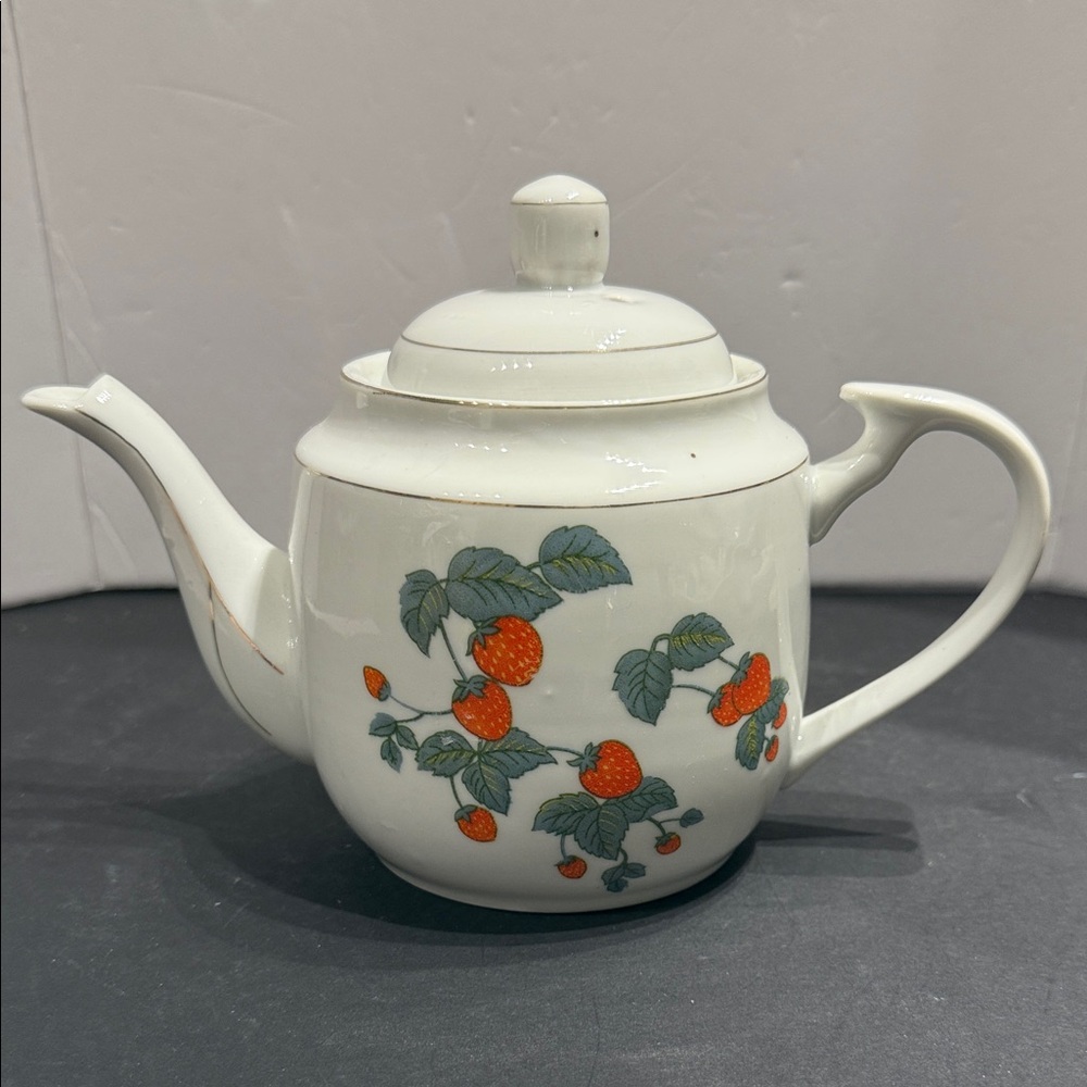 Vintage Teapot Retro Strawberry Design Cottagecore Decor Tea Pot